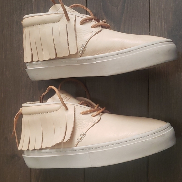 Clear Weather One-O-One Unisex Leather Moccasin - Picture 5 of 15